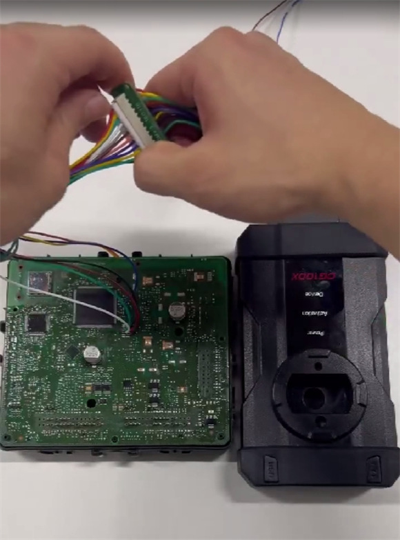 cg100x-clone-hyundai-venue-bladekey-r7f701033-6 cg100x-clone-hyundai-venue-bladekey-r7f701033-6